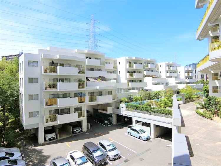 吹田市千里山西４