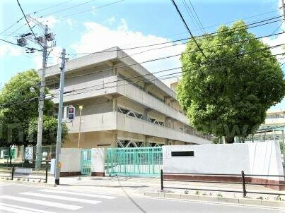 ディークラディア江坂　豊津西中学校