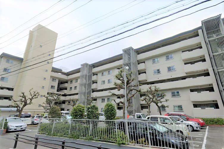 コープ野村江坂台　外観