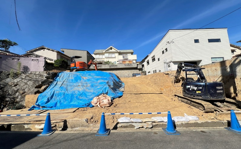 吹田市千里丘中