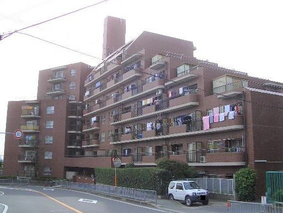 吹田市千里丘上