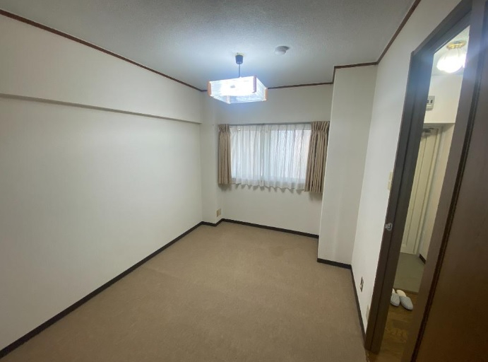 大建コーポ江坂２　室内