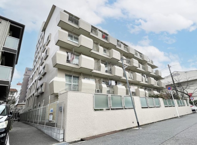 吹田市江坂町２