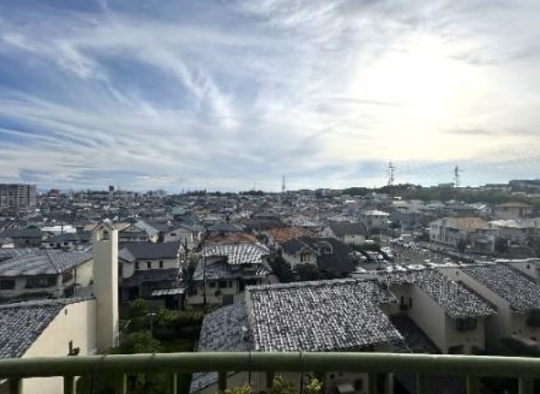 千里王子高層住宅Ｂ棟　バルコニーからの眺望