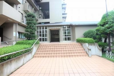 ユニハイム千里丘一号棟　外観　エントランス