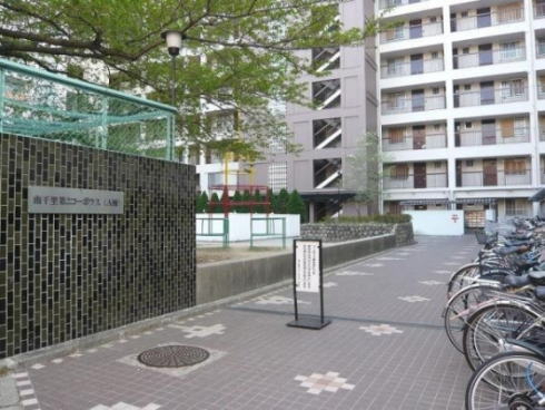 南千里第二コーポラスＣ棟　外観