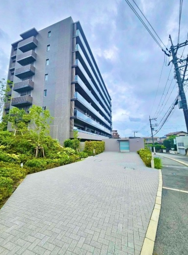 レーベン千里青山台ＧＲＡＮＨＩＧＨ　外観