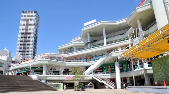 レーベン千里青山台ＧＲＡＮＨＩＧＨ　北大阪急行「千里中央」駅