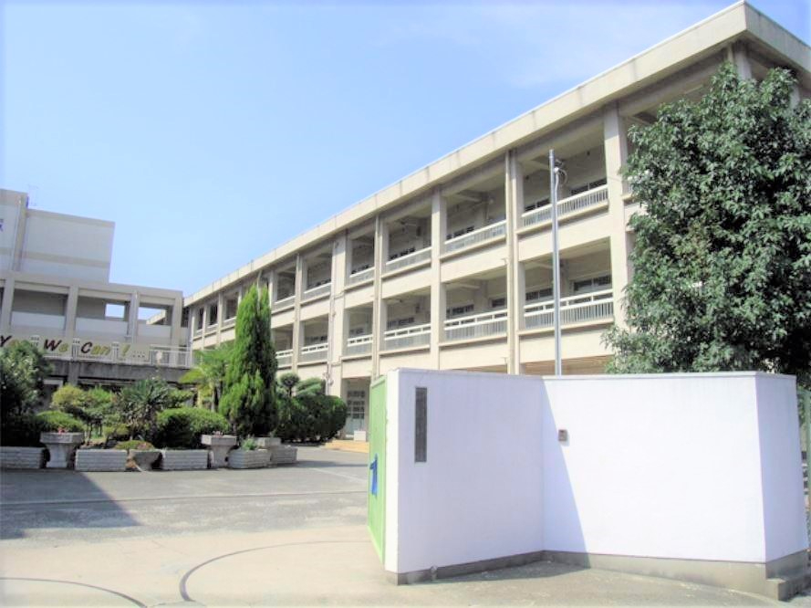 ザ・ステイツ吹田サツキ館　吹田第五中学校