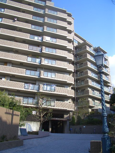 グランドール北千里　外観