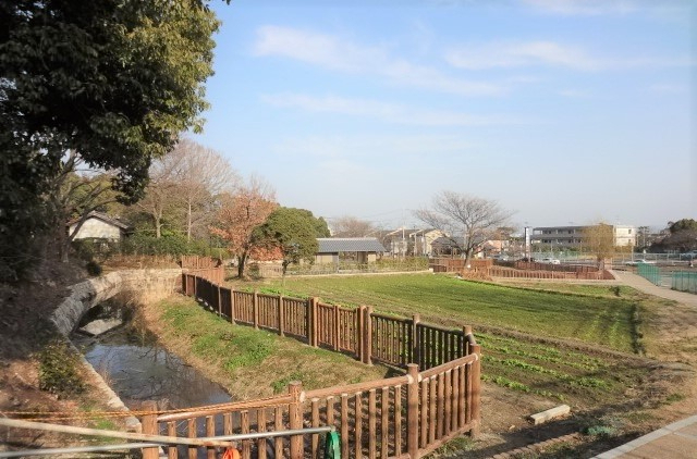 星和プラネタウン千里南第３期Ａ棟　紫金山公園 
