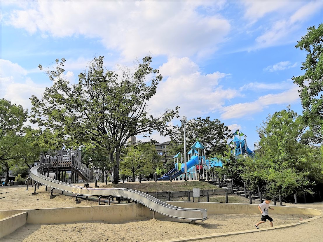 エンゼルハイム千里山　佐井寺南が丘公園♪