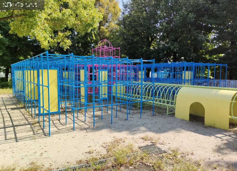 ライオンズマンション南千里　さつき公園