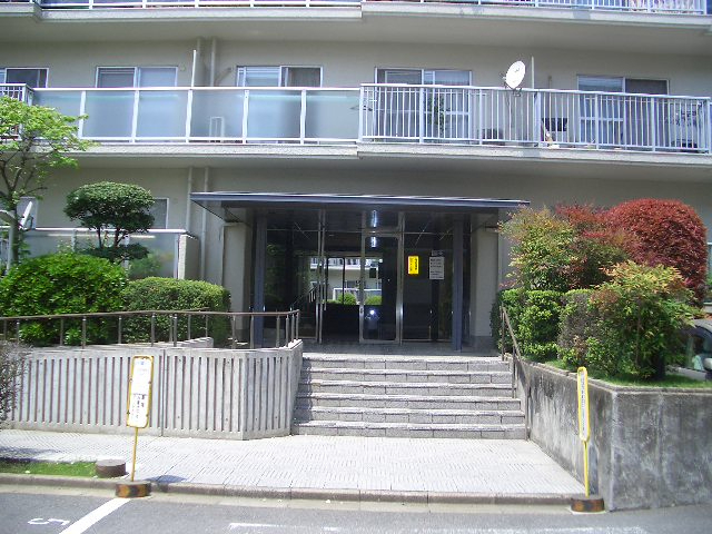千里山田コーポラスＢ棟　
