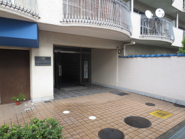 チサンマンション第二江坂マンション　エントランス