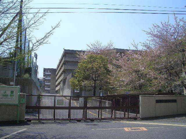 グラン・シティオ南千里　佐井寺中学校