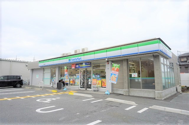アドリーム千里丘　ファミリーマート摂津鶴野店