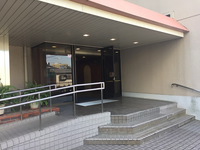 千里山サニーハイツ　外観　エントランス