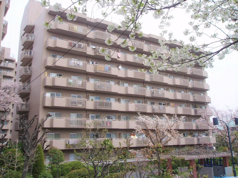 日興千里台スカイタウンＥ棟　外観