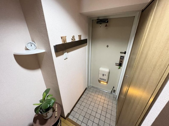 セントラルステージ千里一番館　玄関