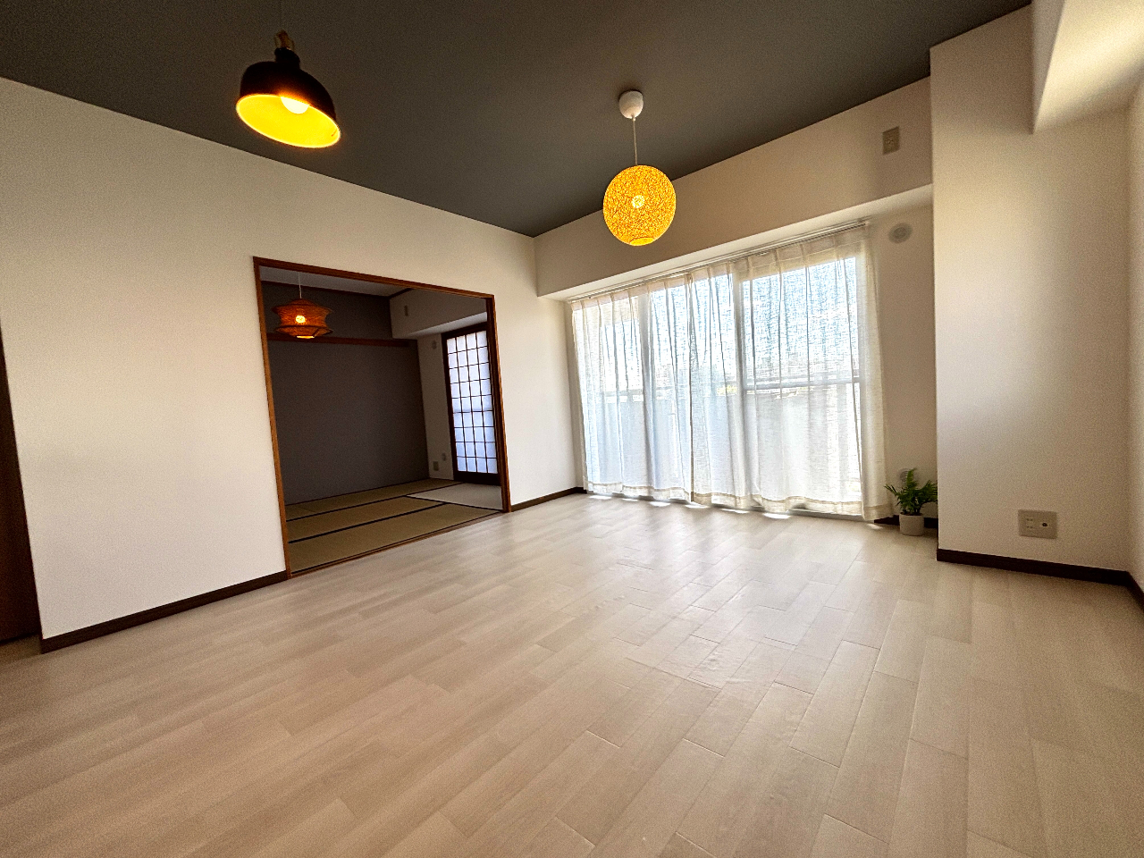 セントラルステージ千里一番館　LDK