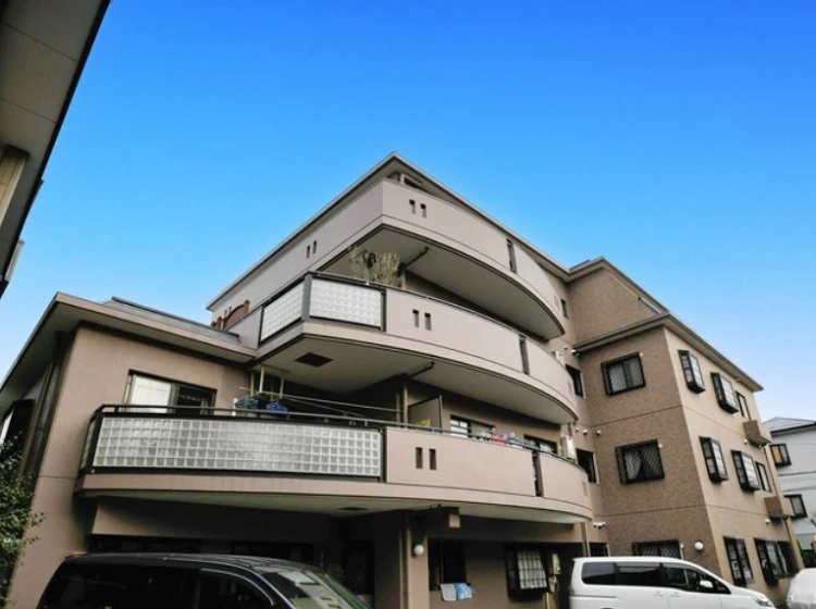 サンフォーレＪＲ吹田　外観