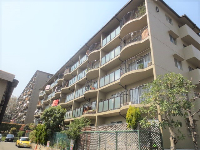 メゾン千里丘Ａ棟　外観