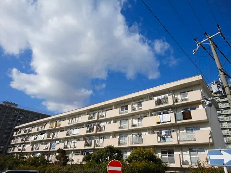 吹田市山田西１