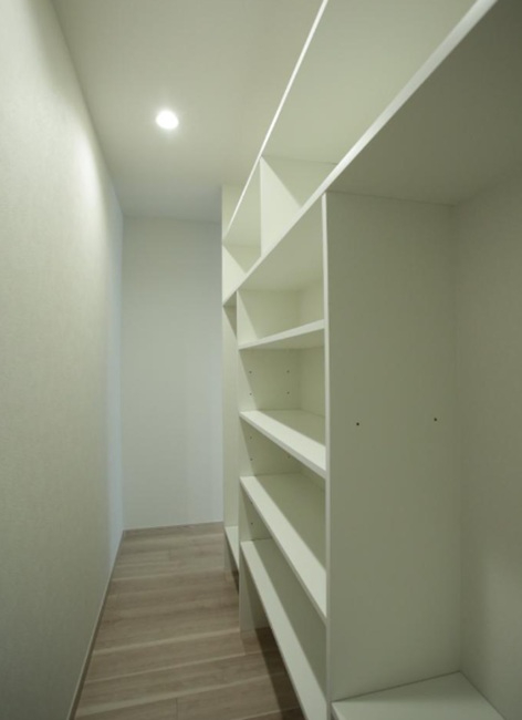 公社千里山田Ａ団地　LDK　TVボード裏収納