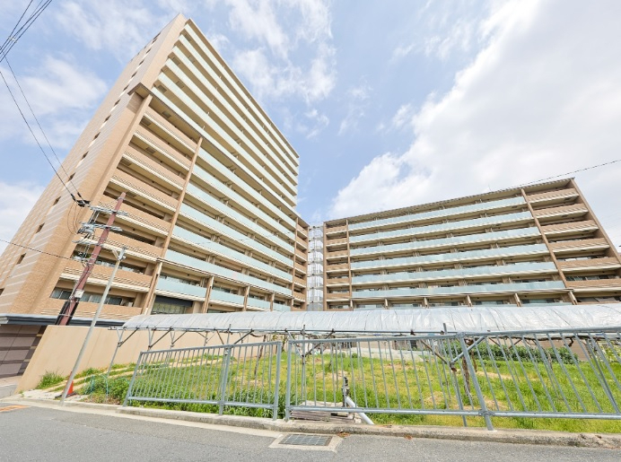 吹田市千里山竹園１