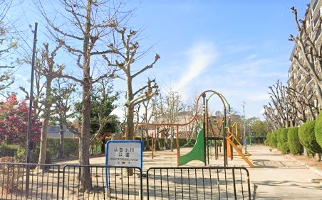 セントラルステージ千里Ⅰ番館 山田小川公園 徒歩10分 セントラルステージ千里Ⅰ番館 山田小川公園 徒歩10分