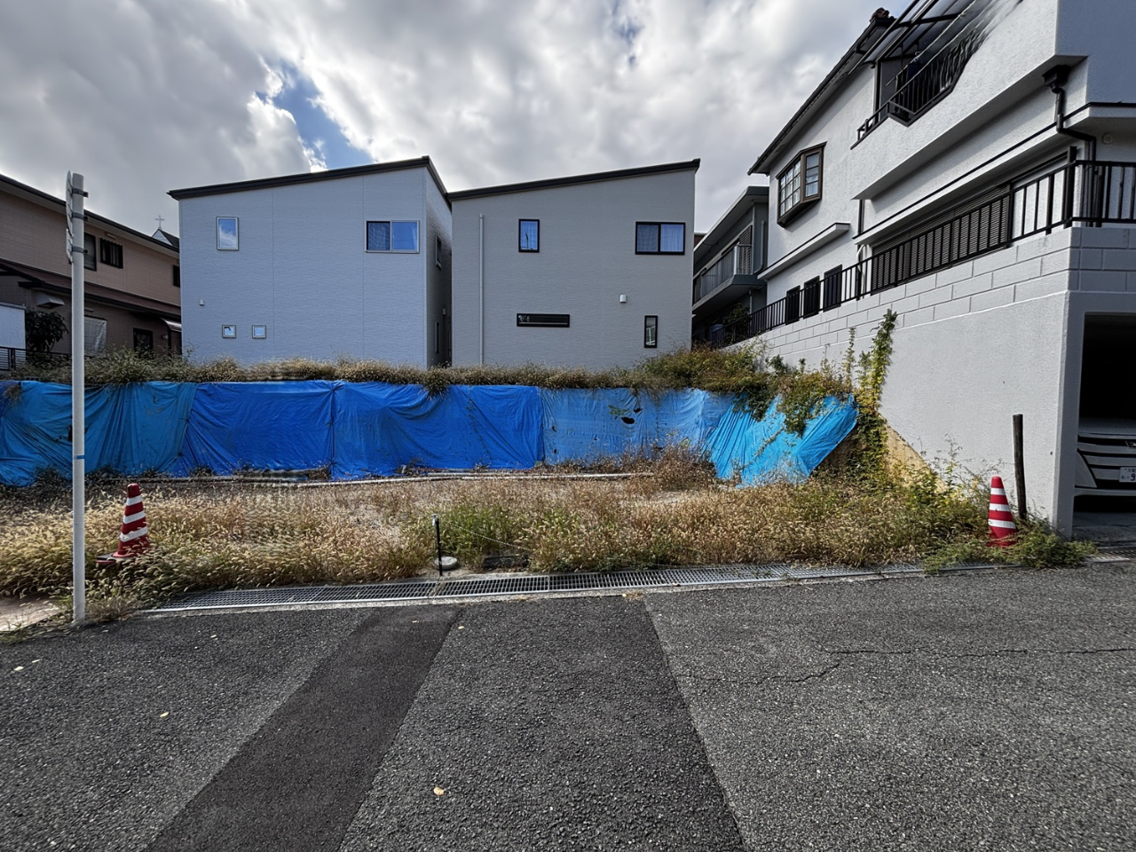 吹田市五月が丘南