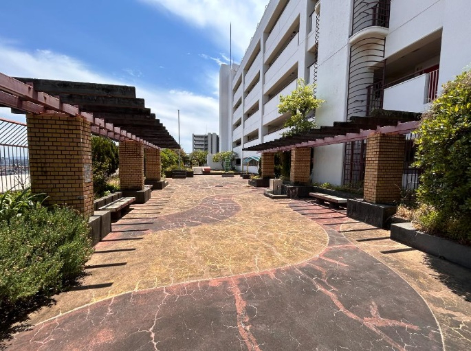 サンクス二番館　敷地内