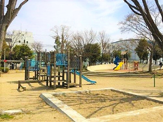 エーデルホルツ２４　せんだん公園