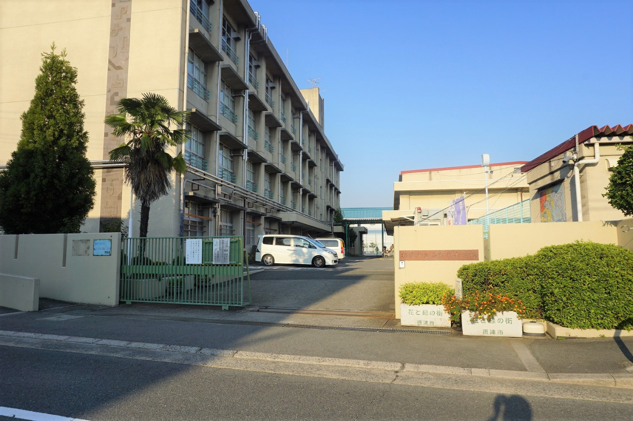 エーデルホルツ２４　鳥飼東小学校