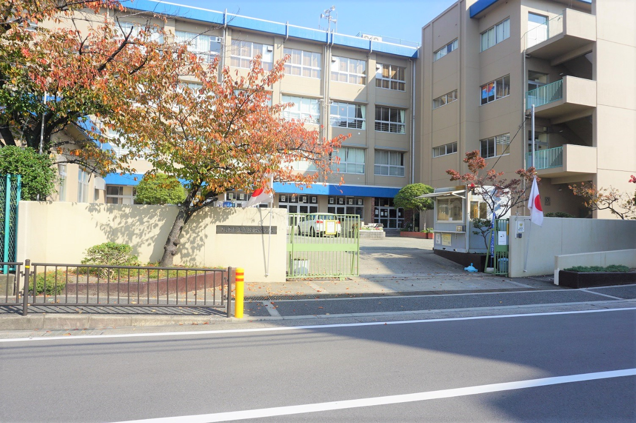 摂津スカイハイツ　鳥飼北小学校