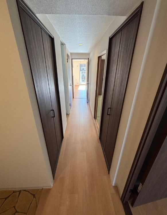 摂津スカイハイツ　玄関